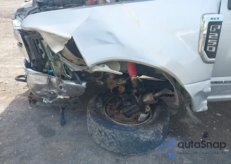 2017 Ford F-250 Xlt из США, поврежденный, VIN 1FT7W2BT4HED52447